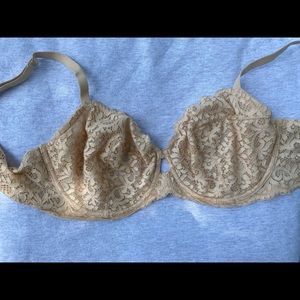 Victoria’s Secret Unlined Lace Demi Bra